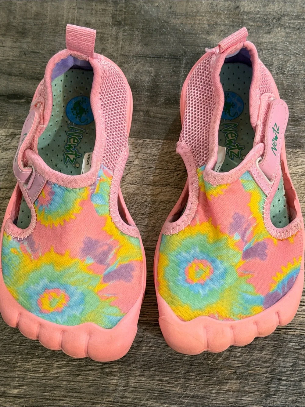 Newtz Toddler Girls Pink Tie Dye Water Shoes Size 7/8 Beach Pool Summer Pastel